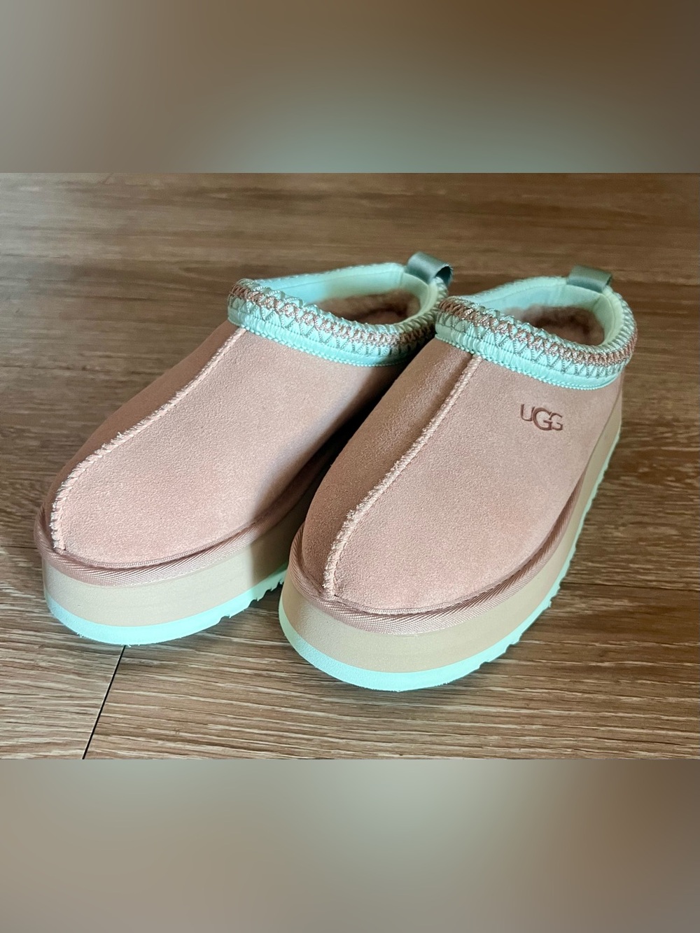UGG Tazz II Slip-on Platform - Arroyo/Greenbelle Women's Size 5